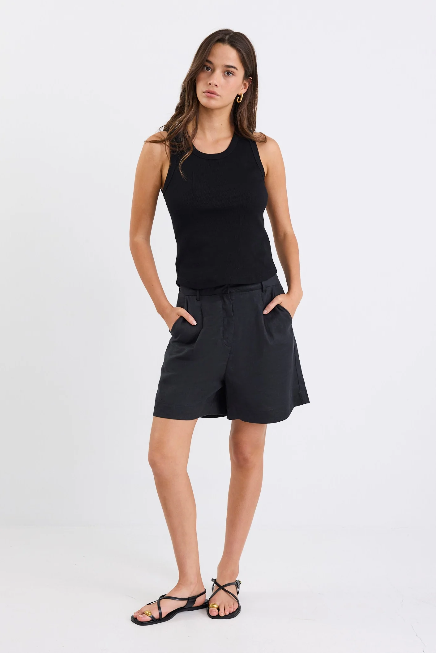 Literal Black Linen Pleat Front Shorts - Image 2