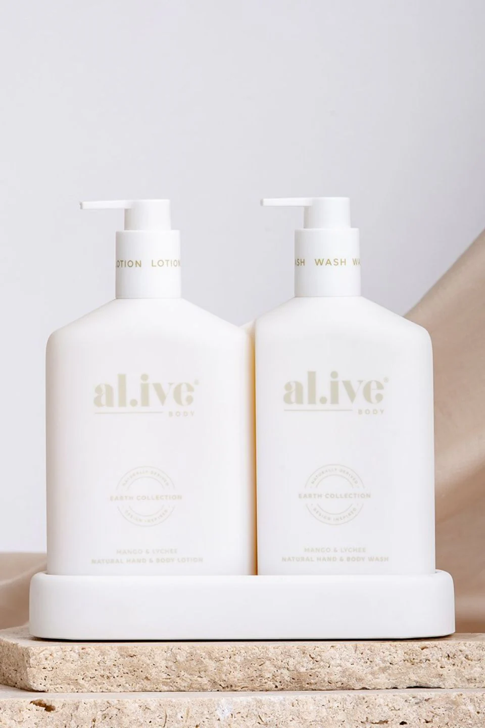 Mango & Lychee Hand & Body 500ml Wash + Lotion White Duo Tray - Image 4