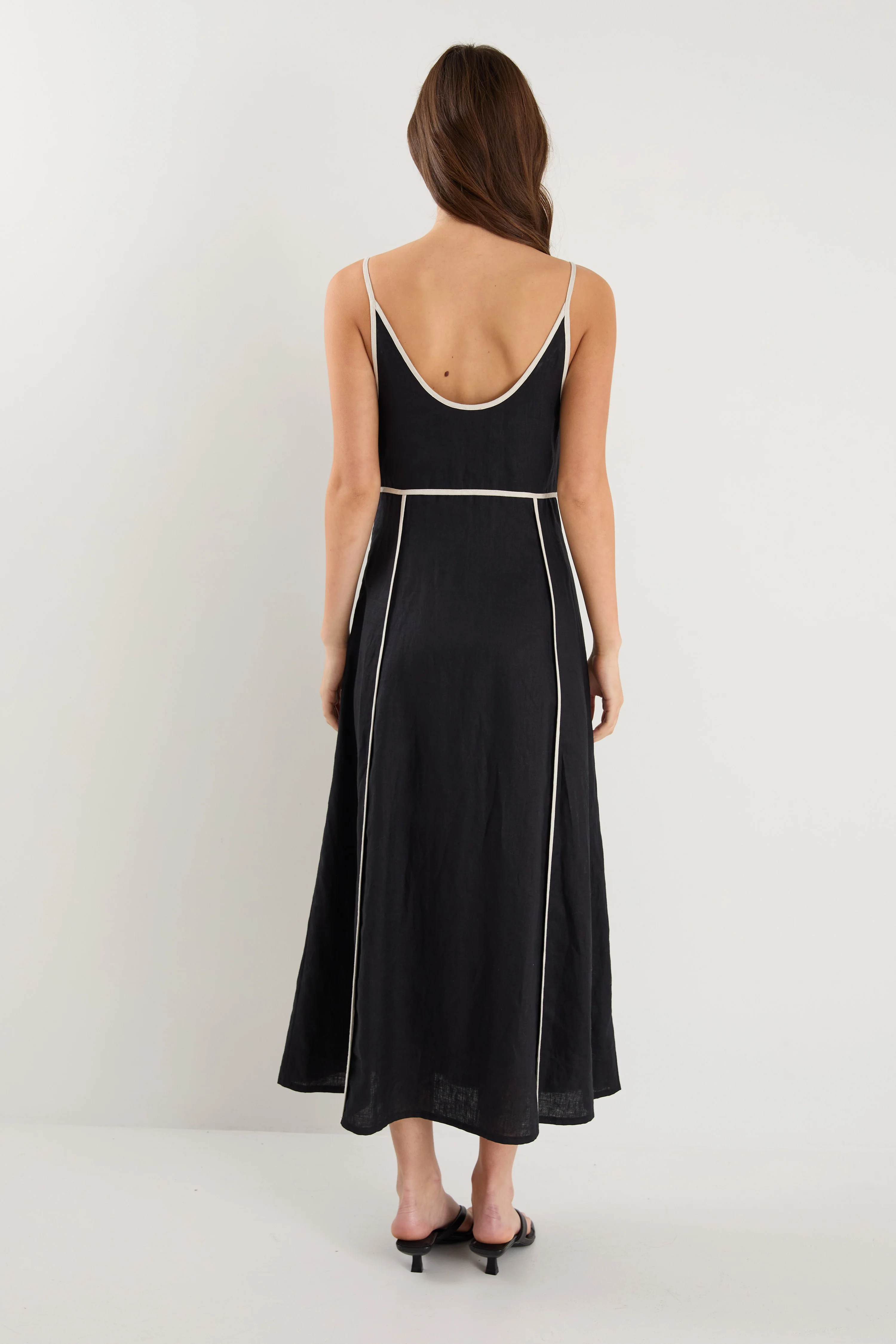 Marine Black Contrast Piped Linen Strappy Maxi Dress - Image 6