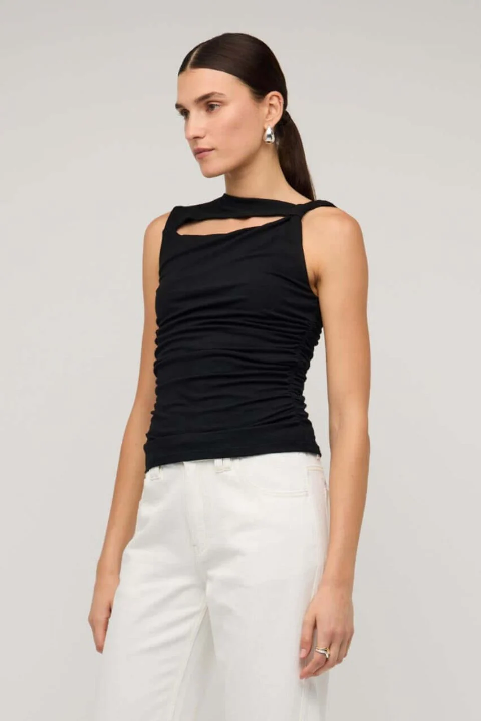 Mira Black Cutout Sleeveless Top - Image 2