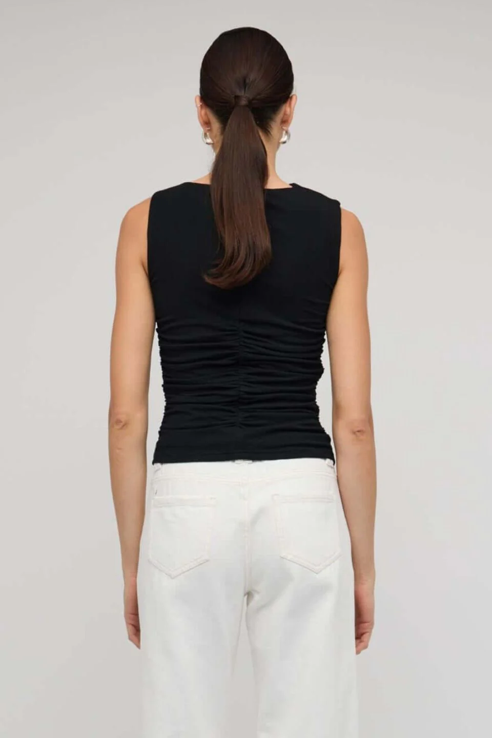 Mira Black Cutout Sleeveless Top - Image 4
