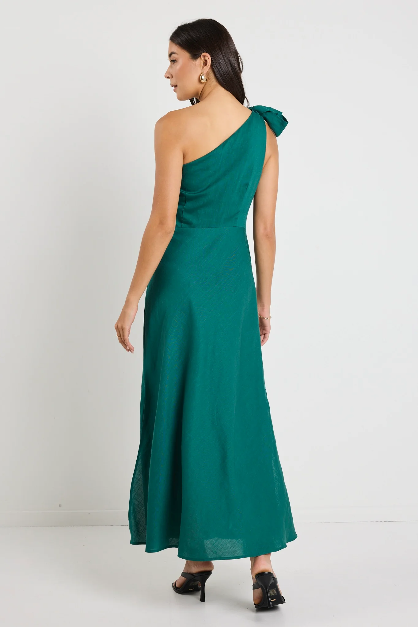 Mirror Forest Linen Blend One Shoulder Bow Midi Dress - Image 5