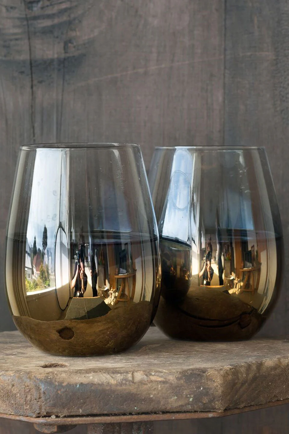 Cariso Metallic Gold Stemless Wine Glass Each - Image 2