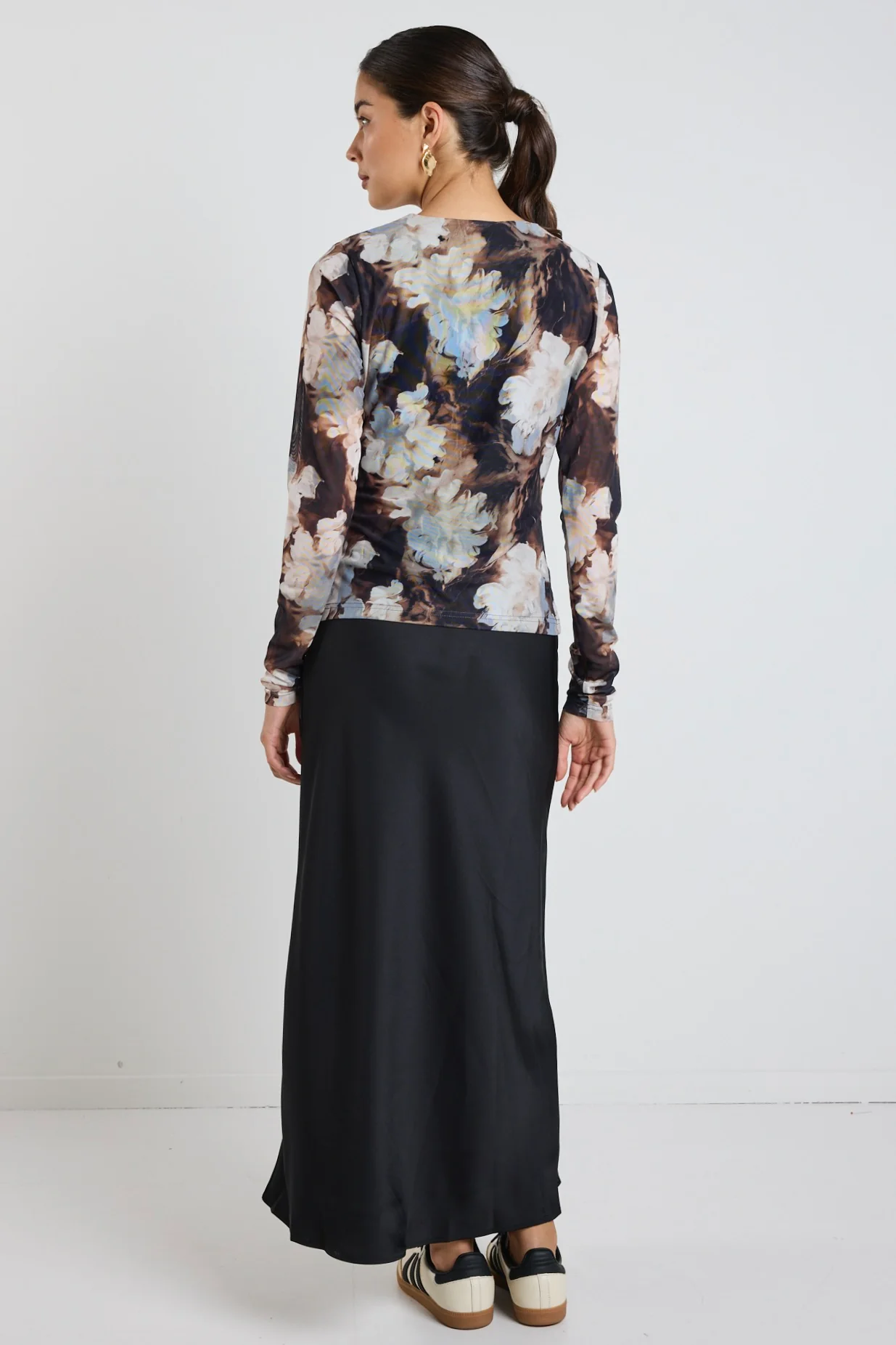 Network Sepia Floral Mesh Keyhole LS Top - Image 6