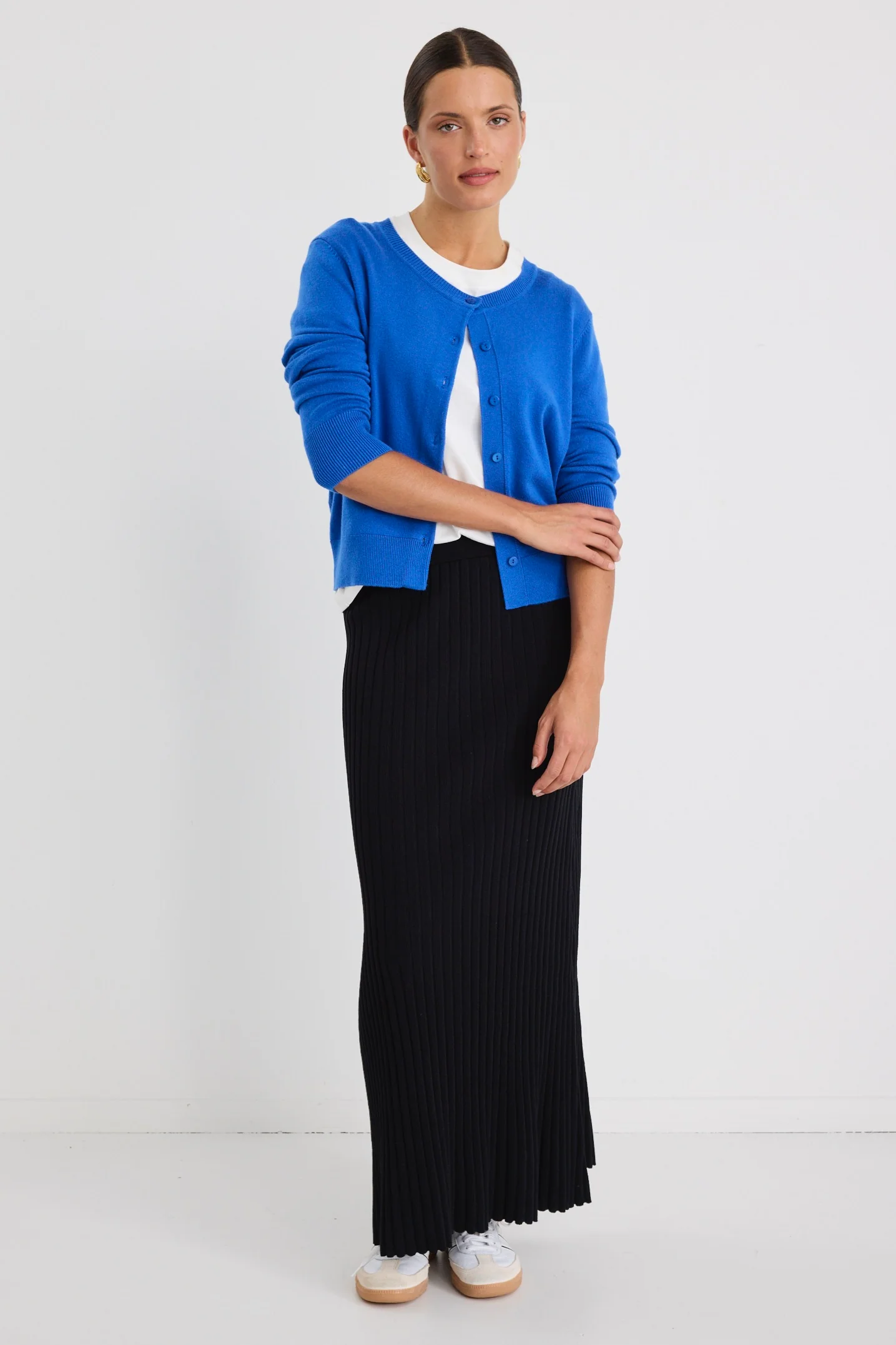 Notable Black Rib Knit Maxi Skirt - Image 5