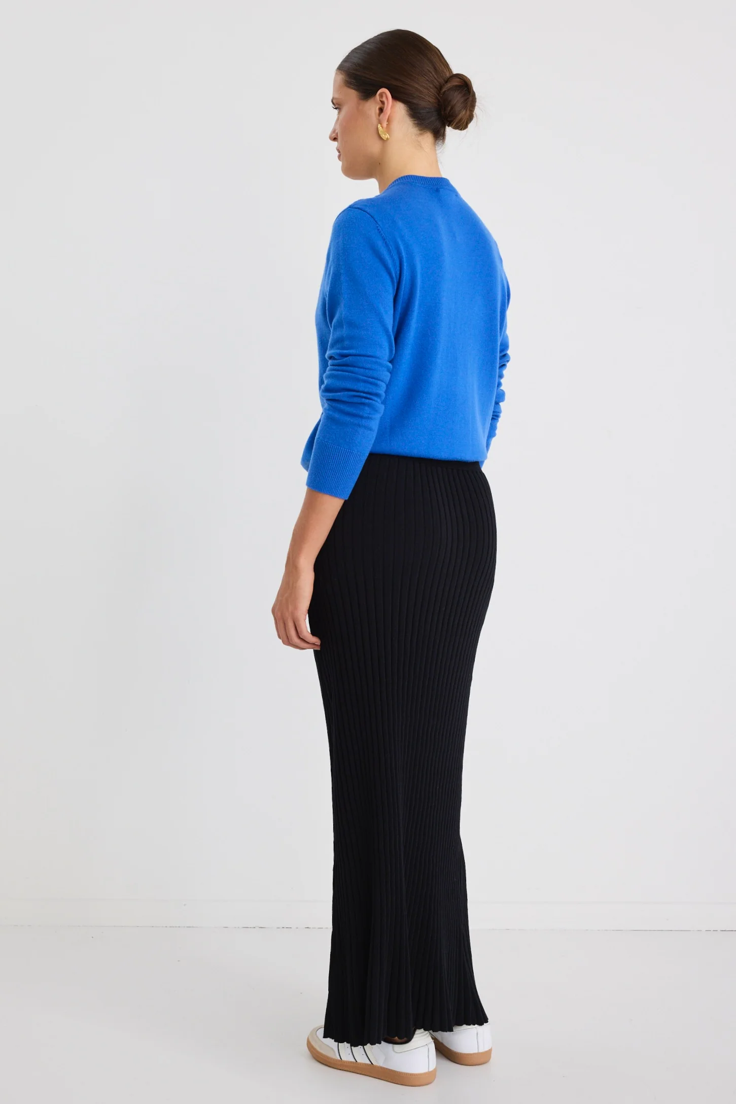 Notable Black Rib Knit Maxi Skirt - Image 6