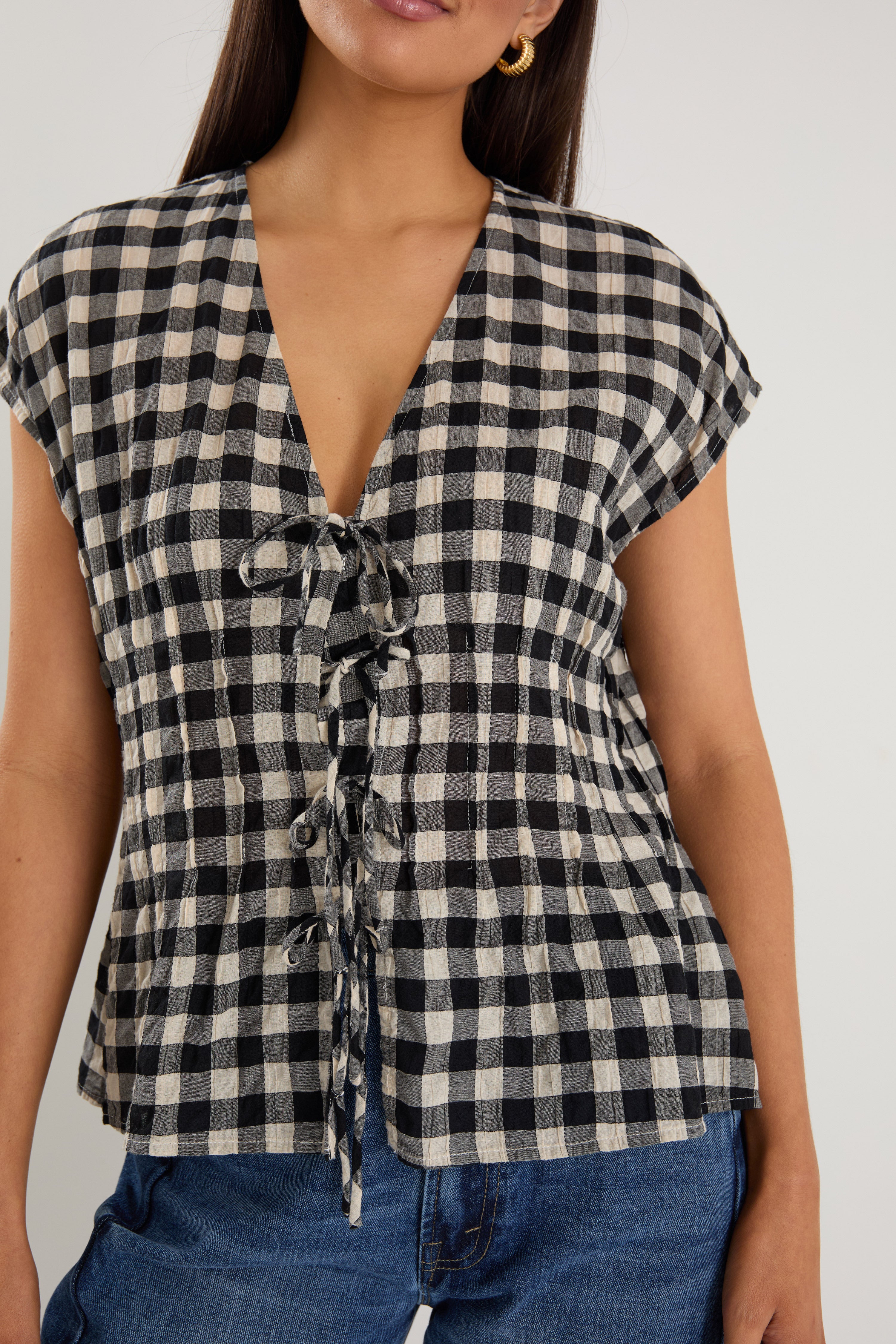 Nouveau Black Gingham Tie Front Vest - Image 3