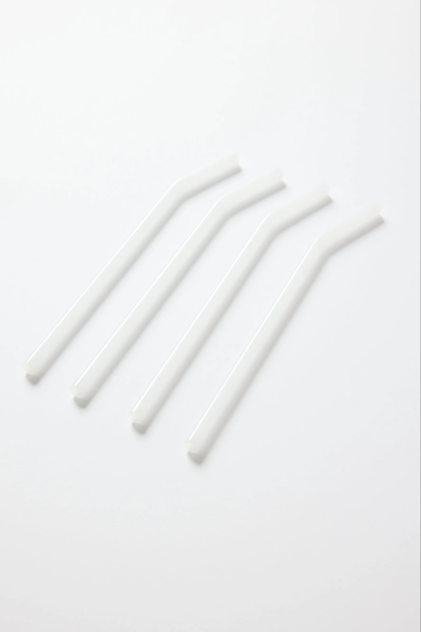 Opaque White Straight Reuseable Pk 4 Glass Drinking Straws - Image 3