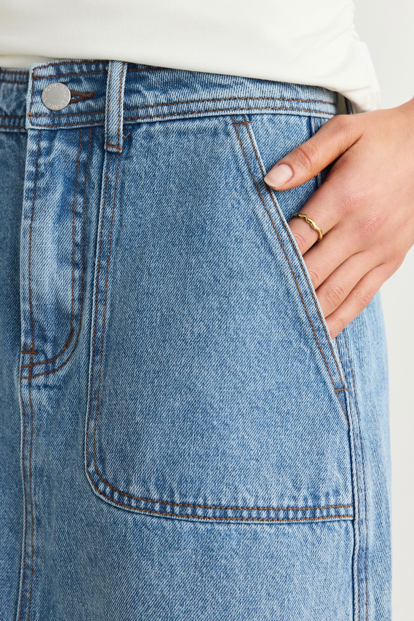 Orchard Mid Blue Pocket Front Denim Mini Skirt - Image 4
