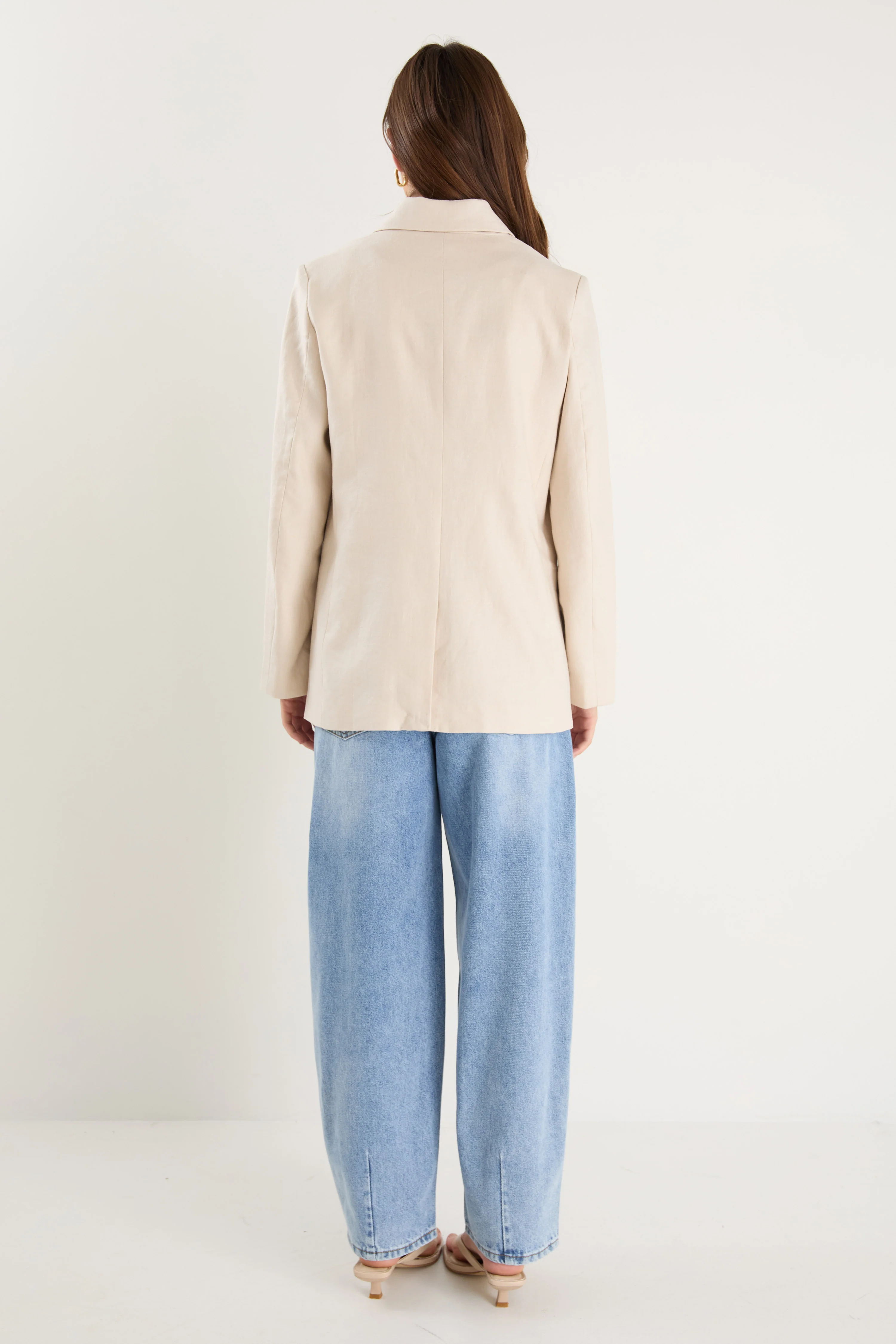 Pillar Cream Linen 2 Button Blazer - Image 6