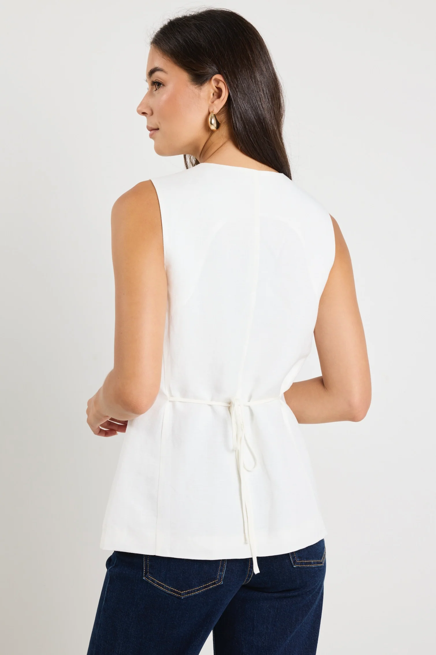 Polarity Ivory Linen Viscose Crew Neck Fitted Vest - Image 6