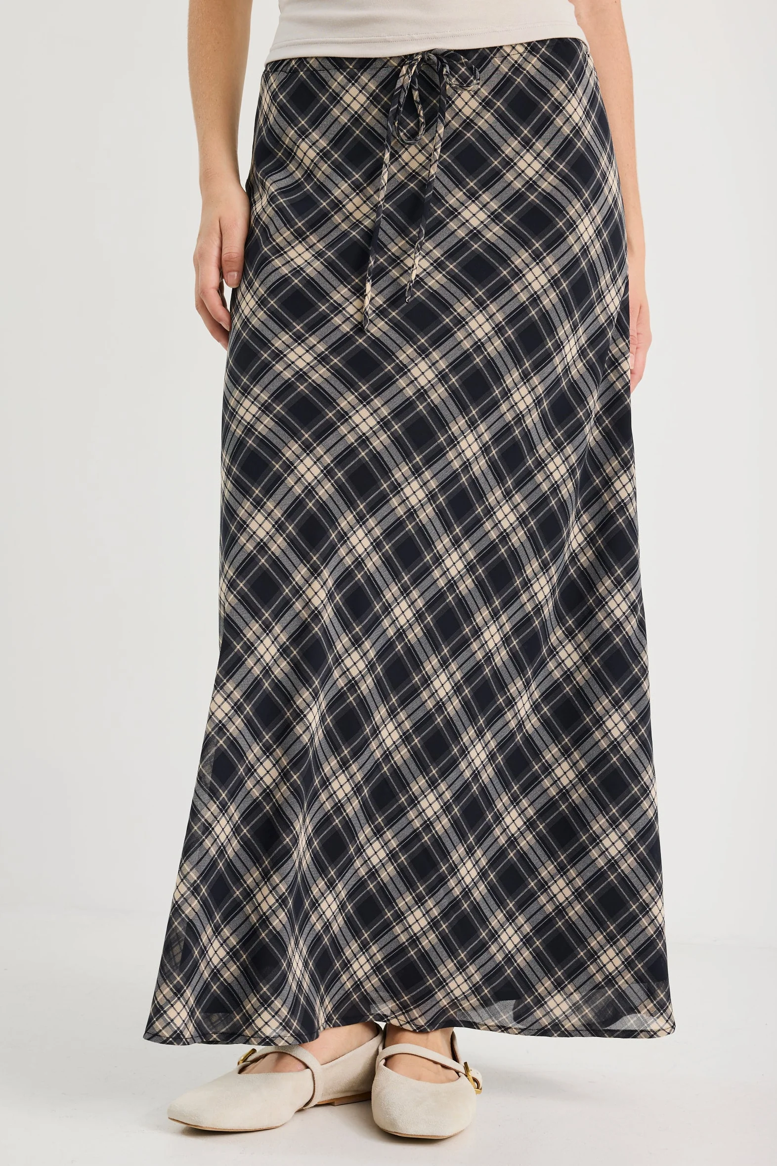 Rally Black Check Chiffon Tie Waist Bias Maxi Skirt - Image 4