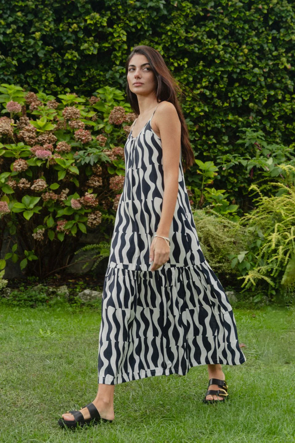 Relax Ink Geo Wave Strappy Tiered Midi Dress - Image 2