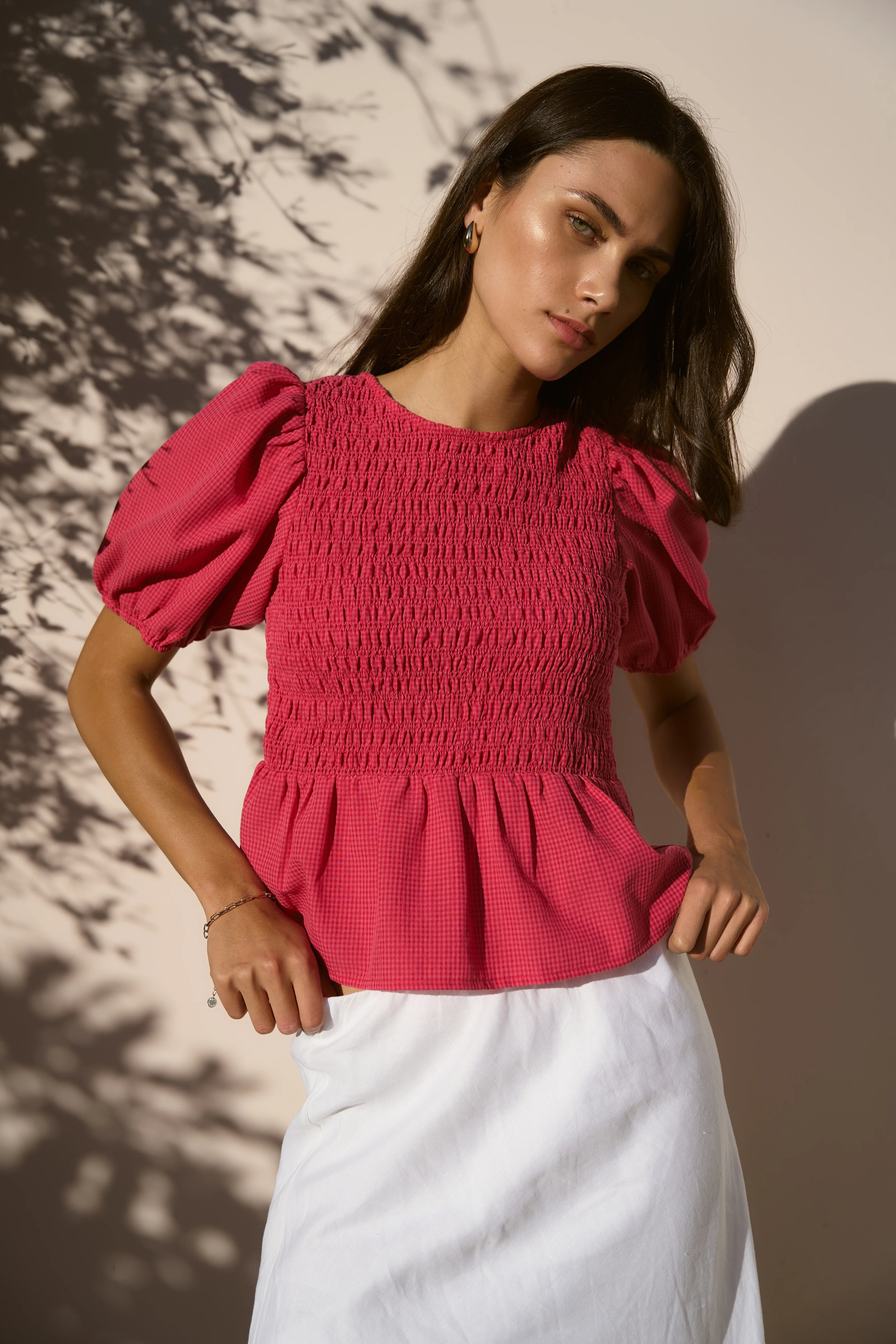 Requite Raspberry Ditsy Gingham Shirred Body SS Top