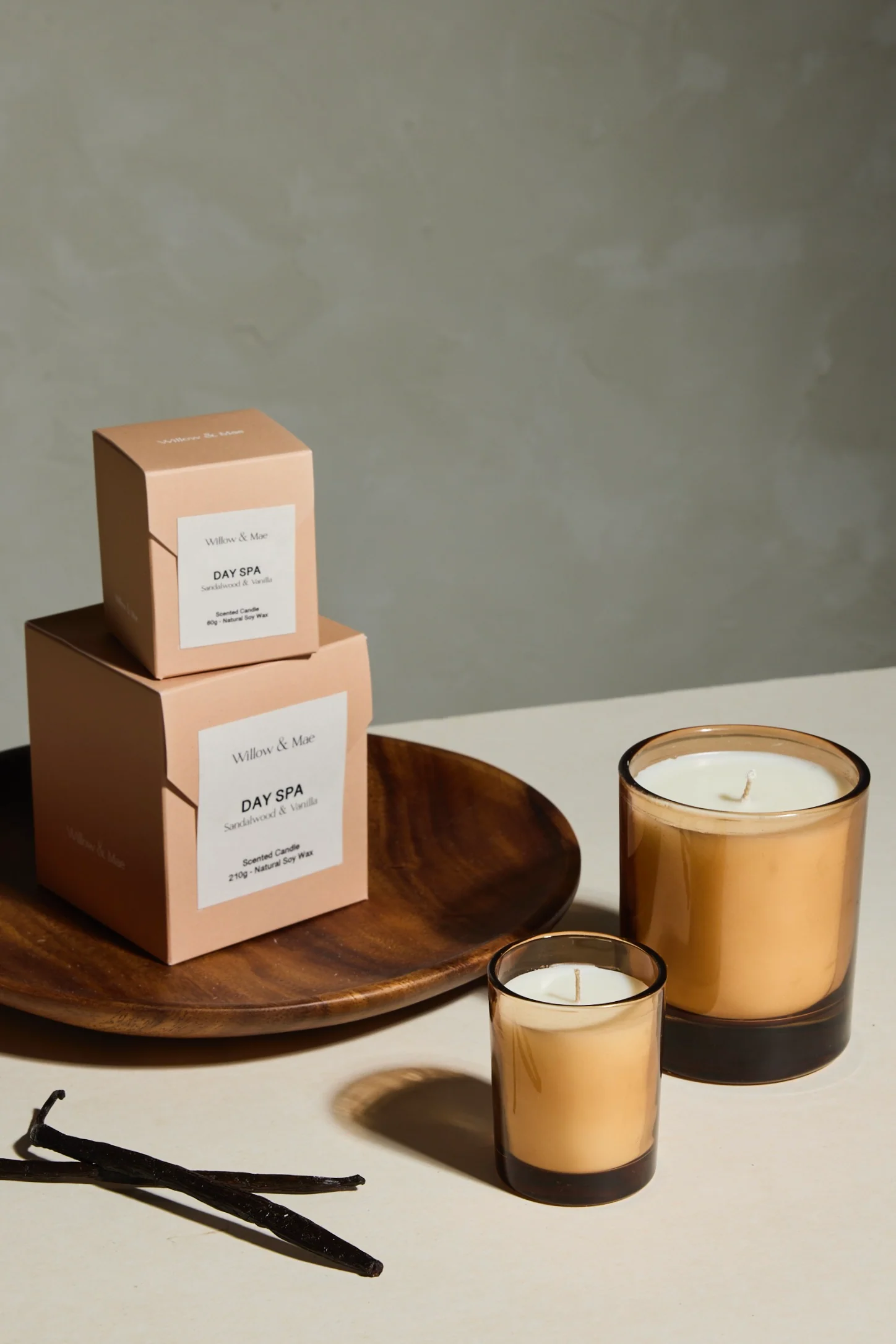 Day Spa Sandalwood + Vanilla 210g Soy Candle - Image 2