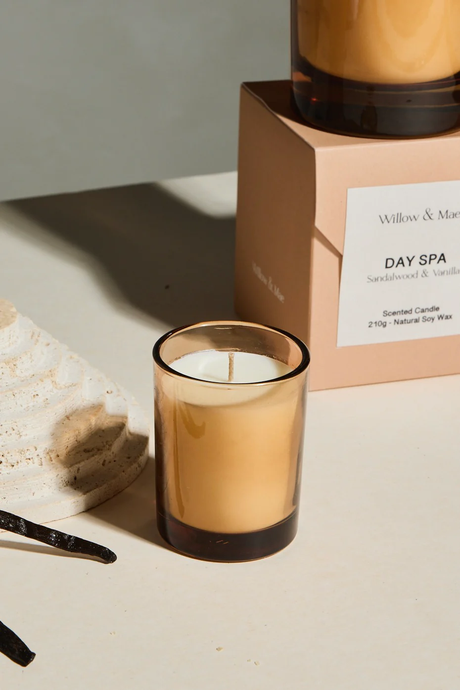 Day Spa Sandalwood + Vanilla 60g Soy Candle - Image 2