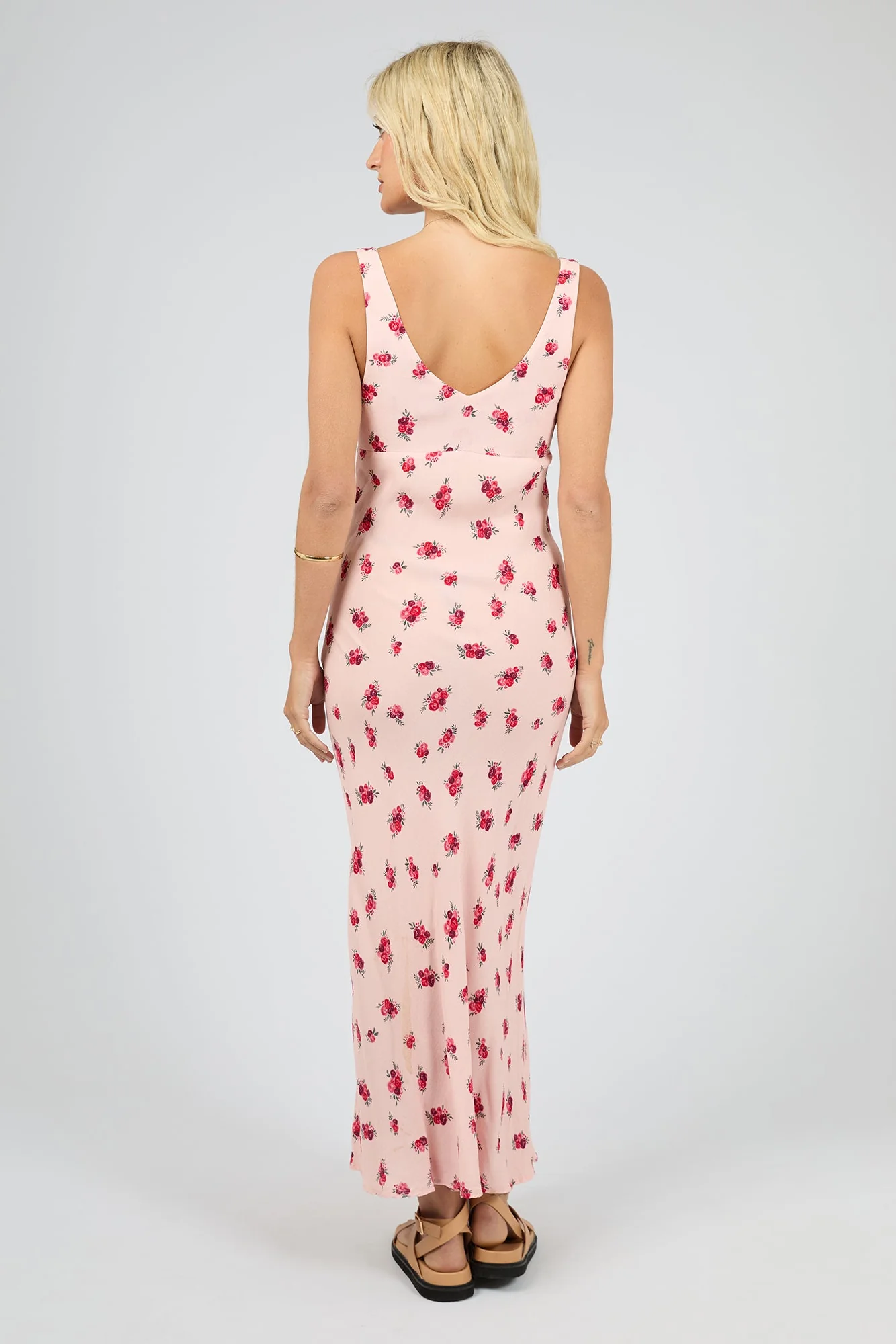 Scarlett Blush Floral Strappy V Neck Maxi Dress - Image 6