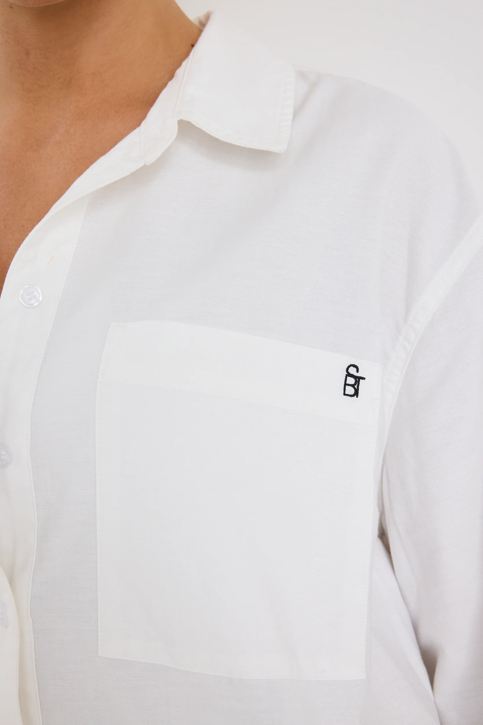 Signature Ivory Oxford Oversized Shirt - Image 7