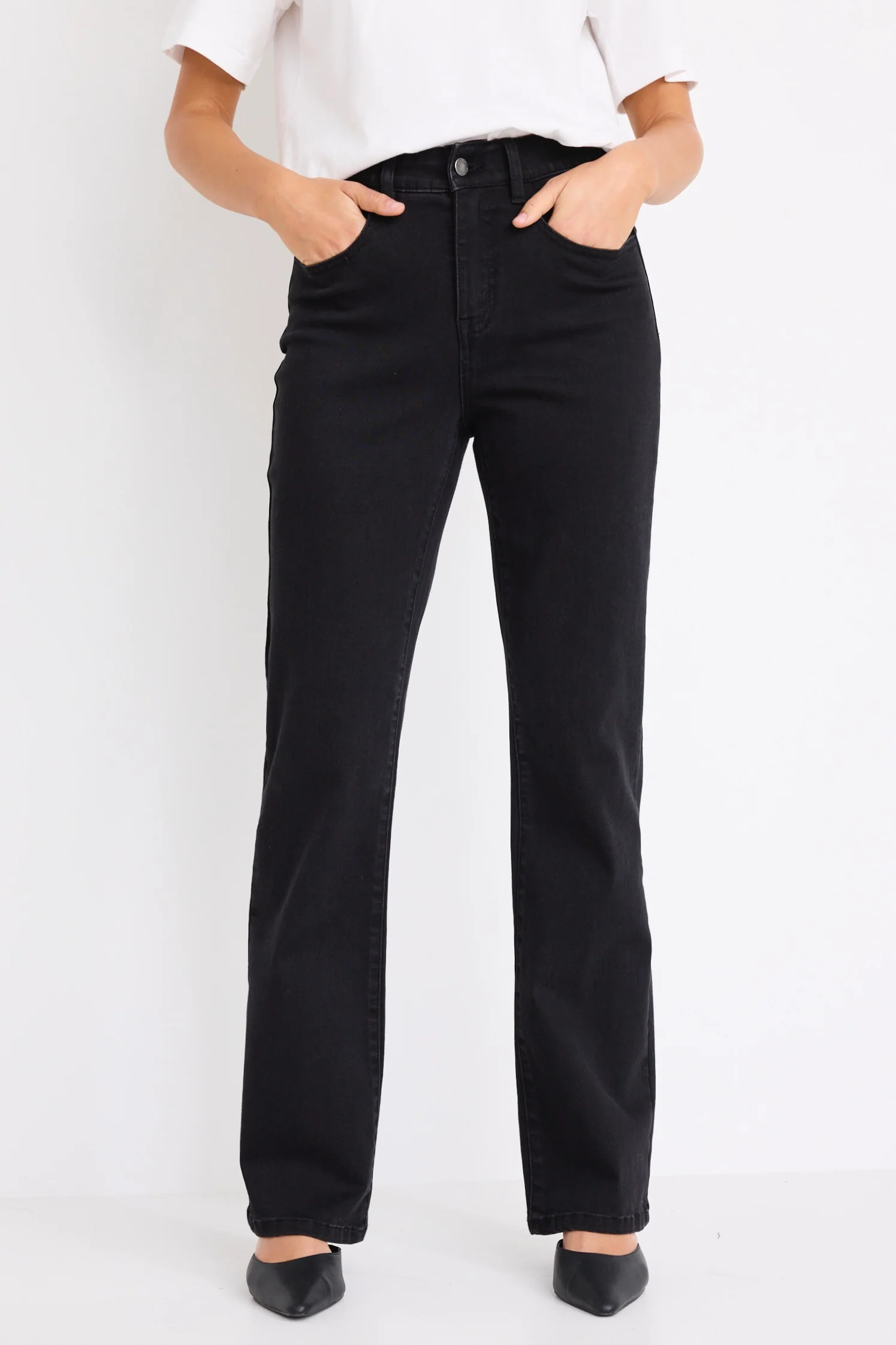 Soho Black Mid Rise Comfort Fit Straight Jean - Image 2