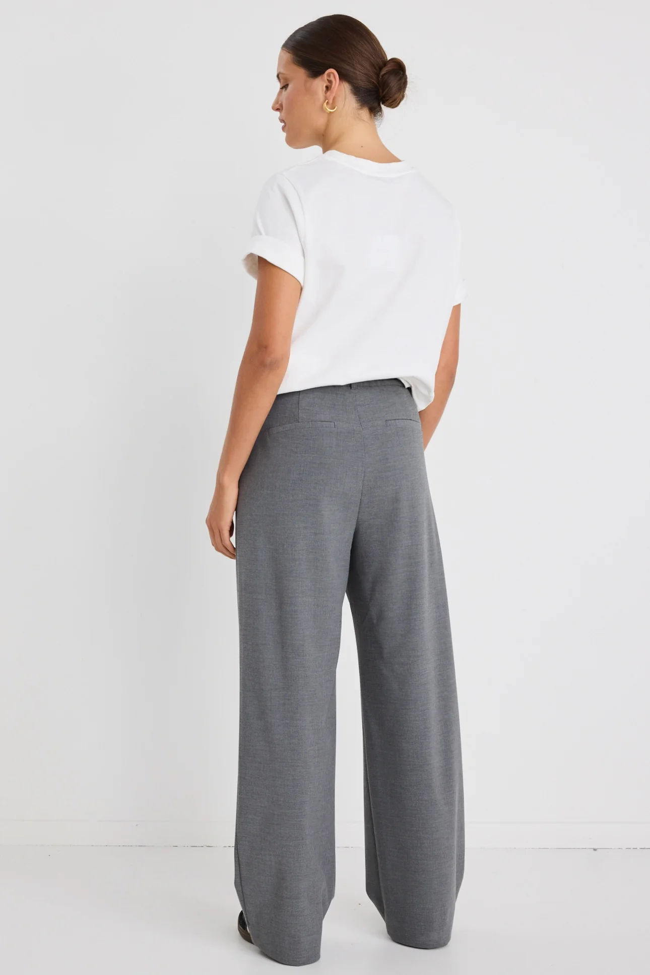 Sophisticated Charcoal Wide Leg Pants - Image 6