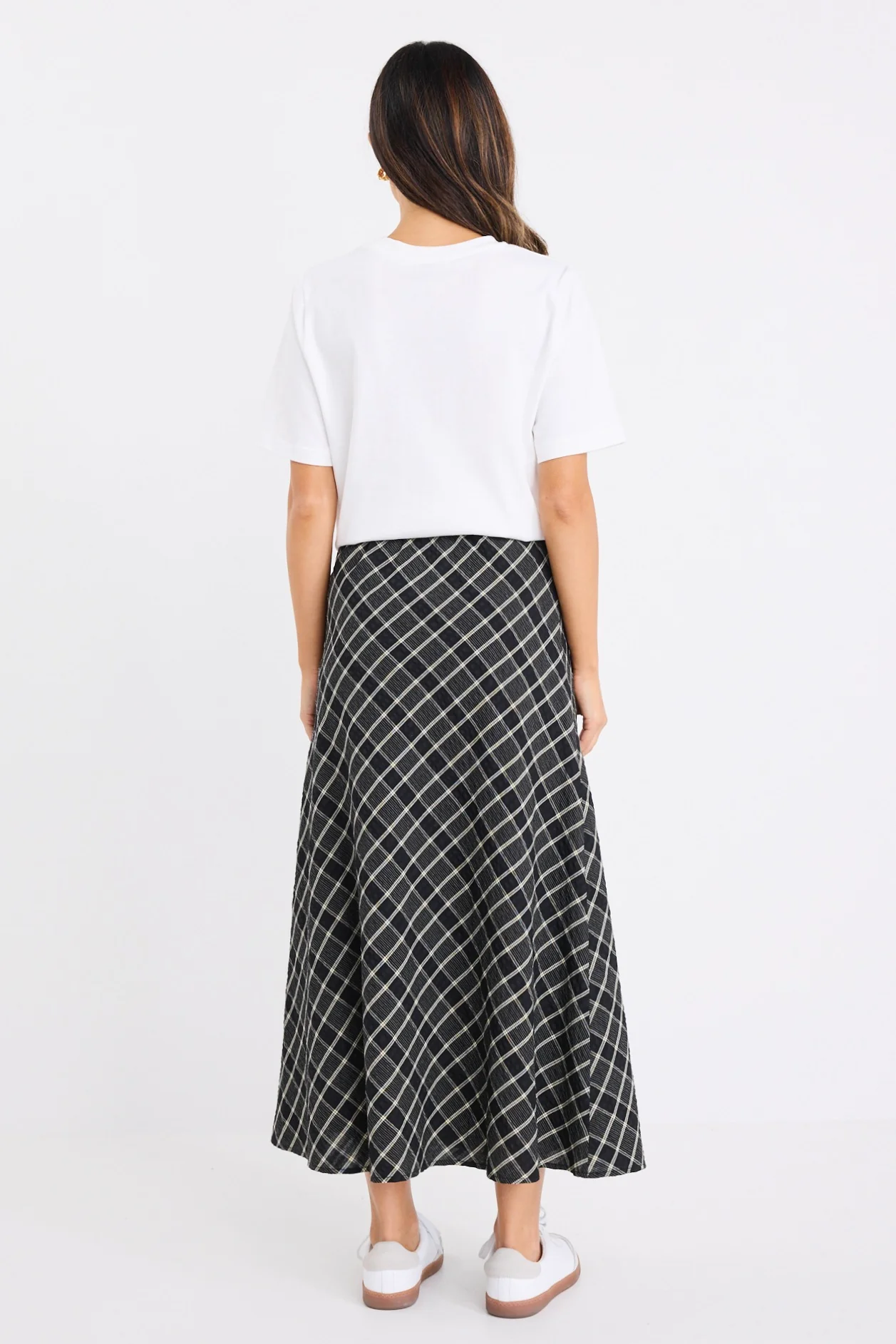 Soulmate Black Check Bias Cut Midi Skirt - Image 4