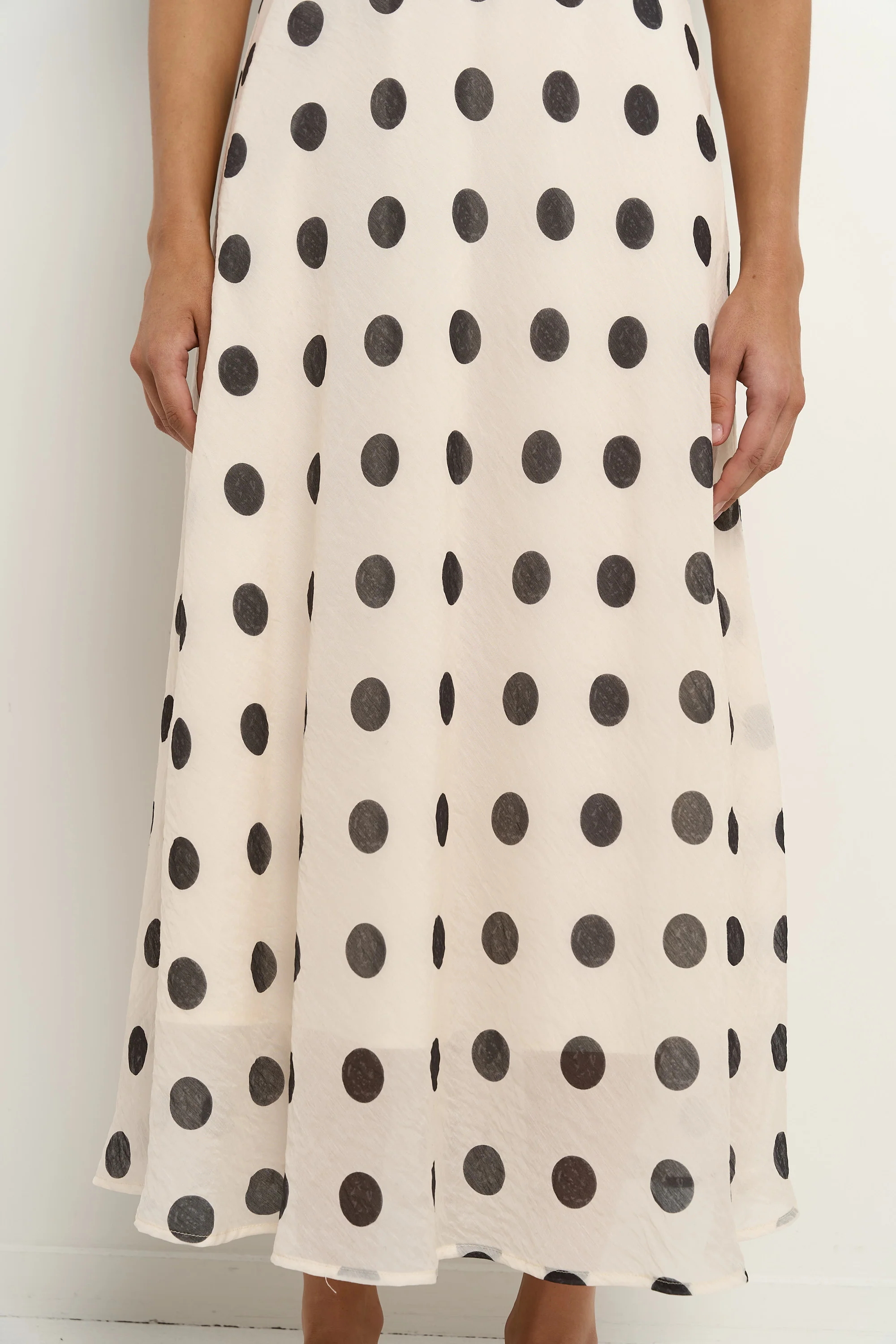 Stage Cream Black Polka Dot Puff Sleeve Floaty Maxi Dress - Image 3
