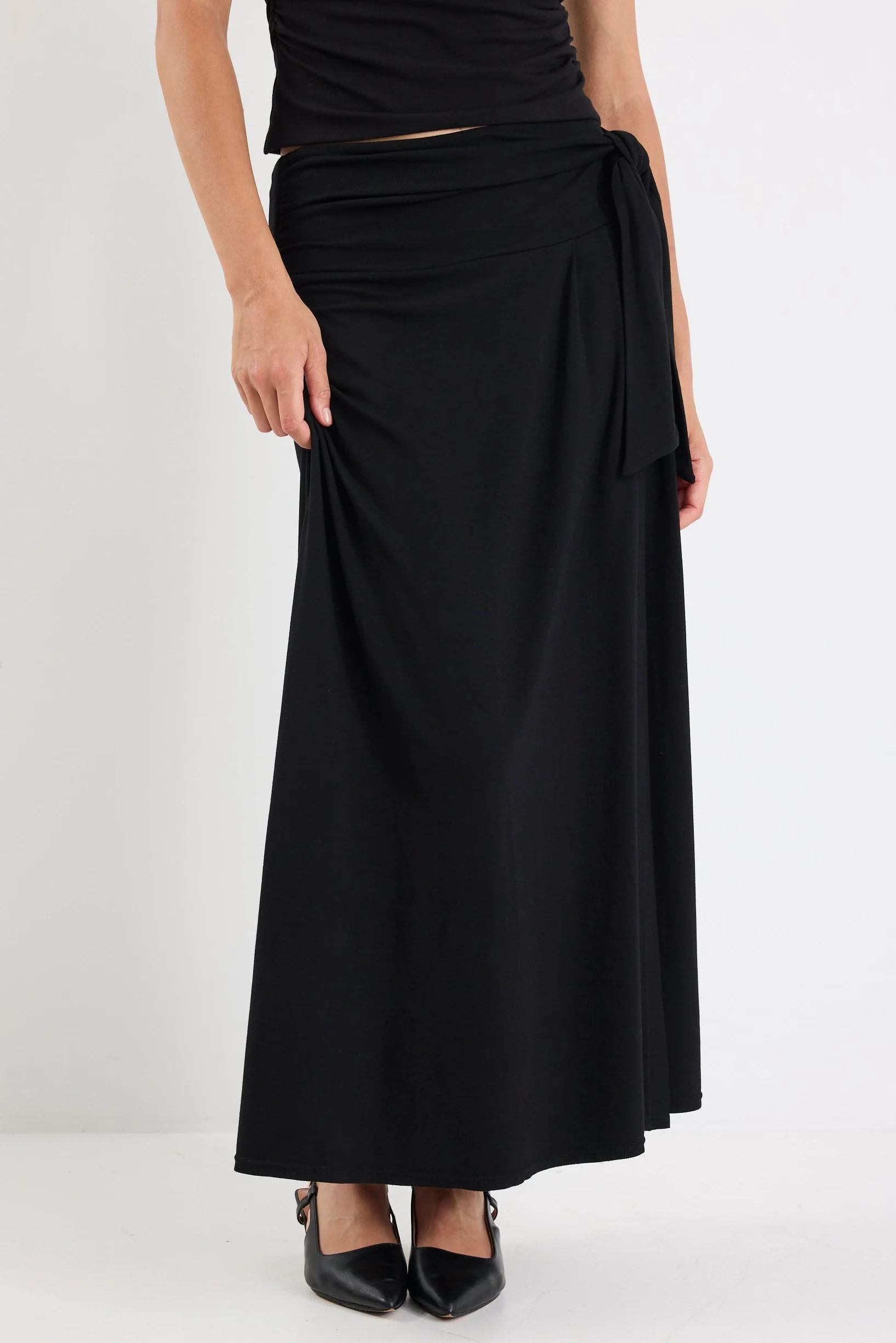 Status Black Knot Front Maxi Skirt - Image 3