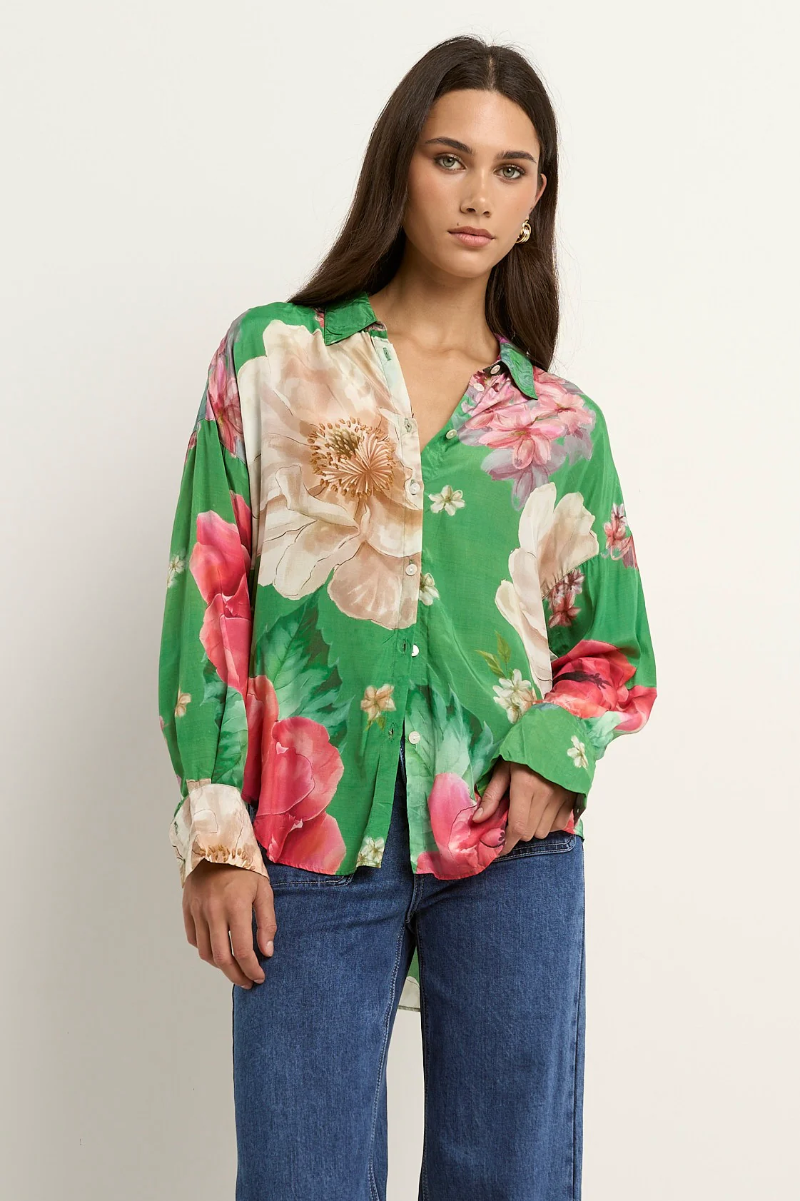 Swipe Apple Floral Oversized Event Shirt - Image 2