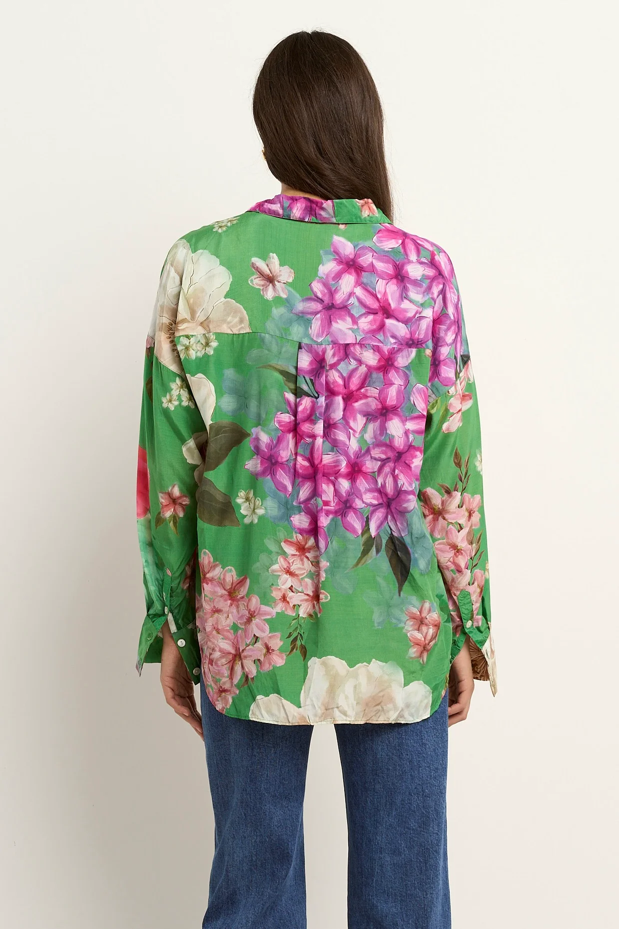 Swipe Apple Floral Oversized Event Shirt - Image 6