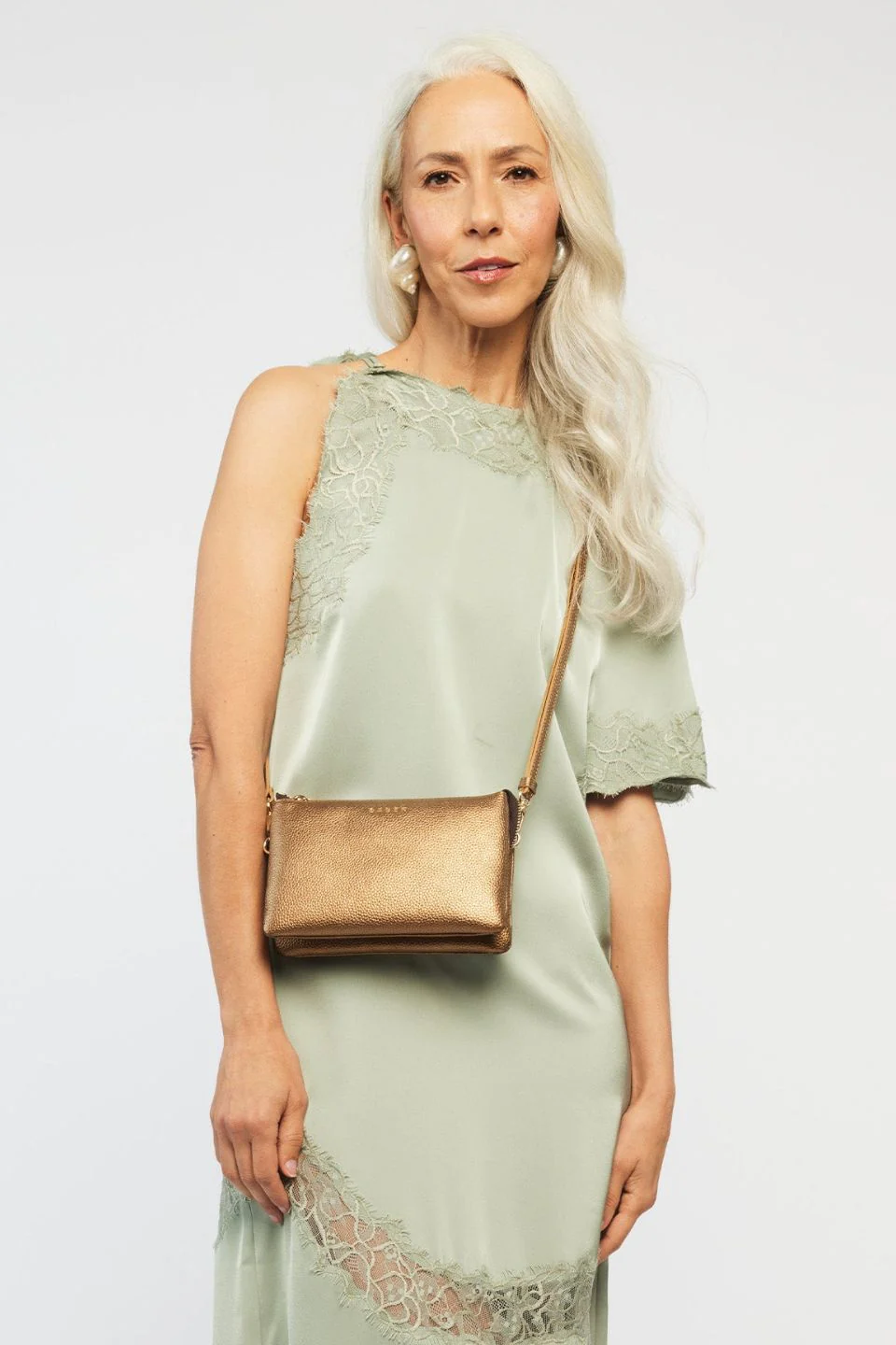 Tilly Brushed Bronze Leather Crossbody Bag - Image 2