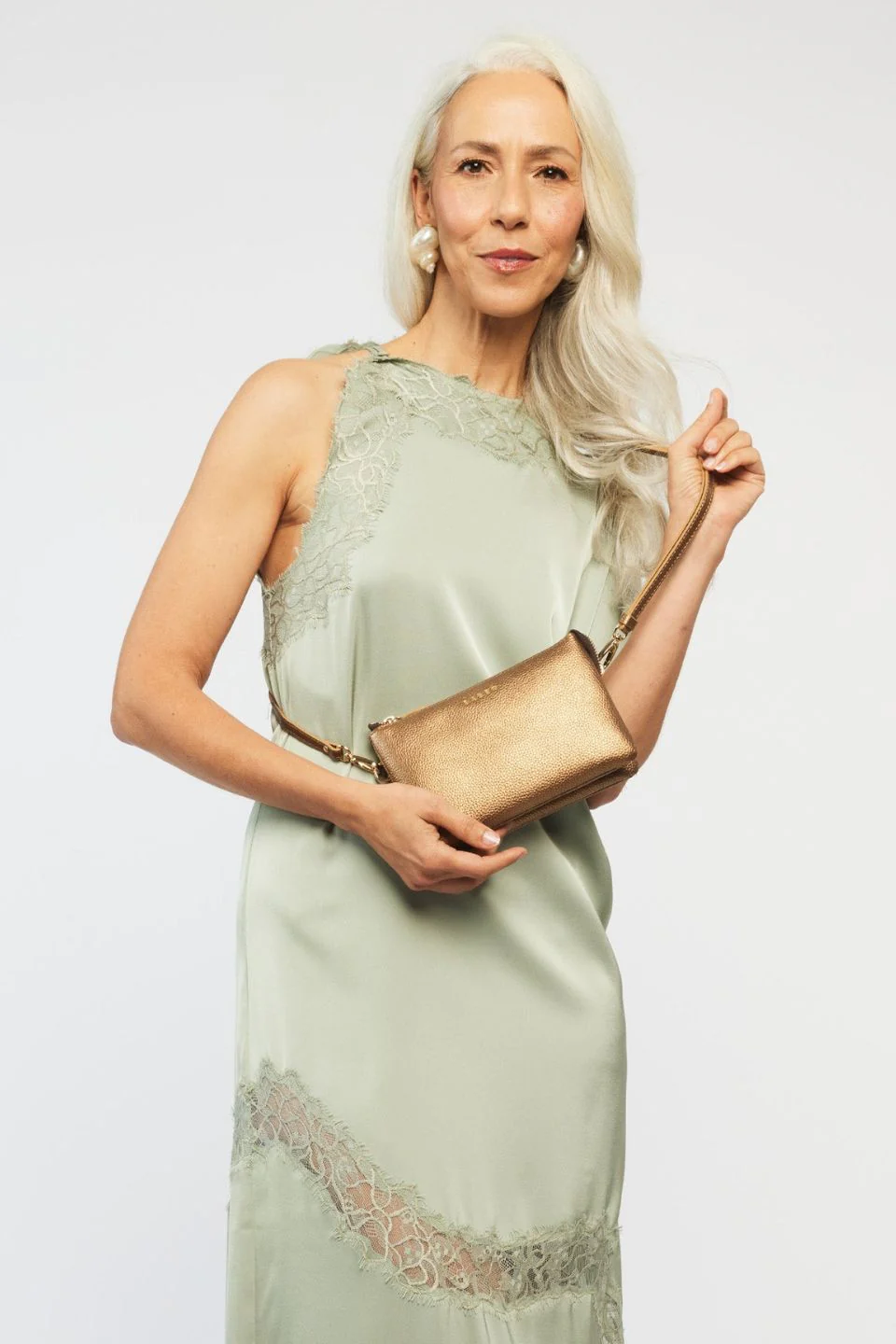 Tilly Brushed Bronze Leather Crossbody Bag - Image 4