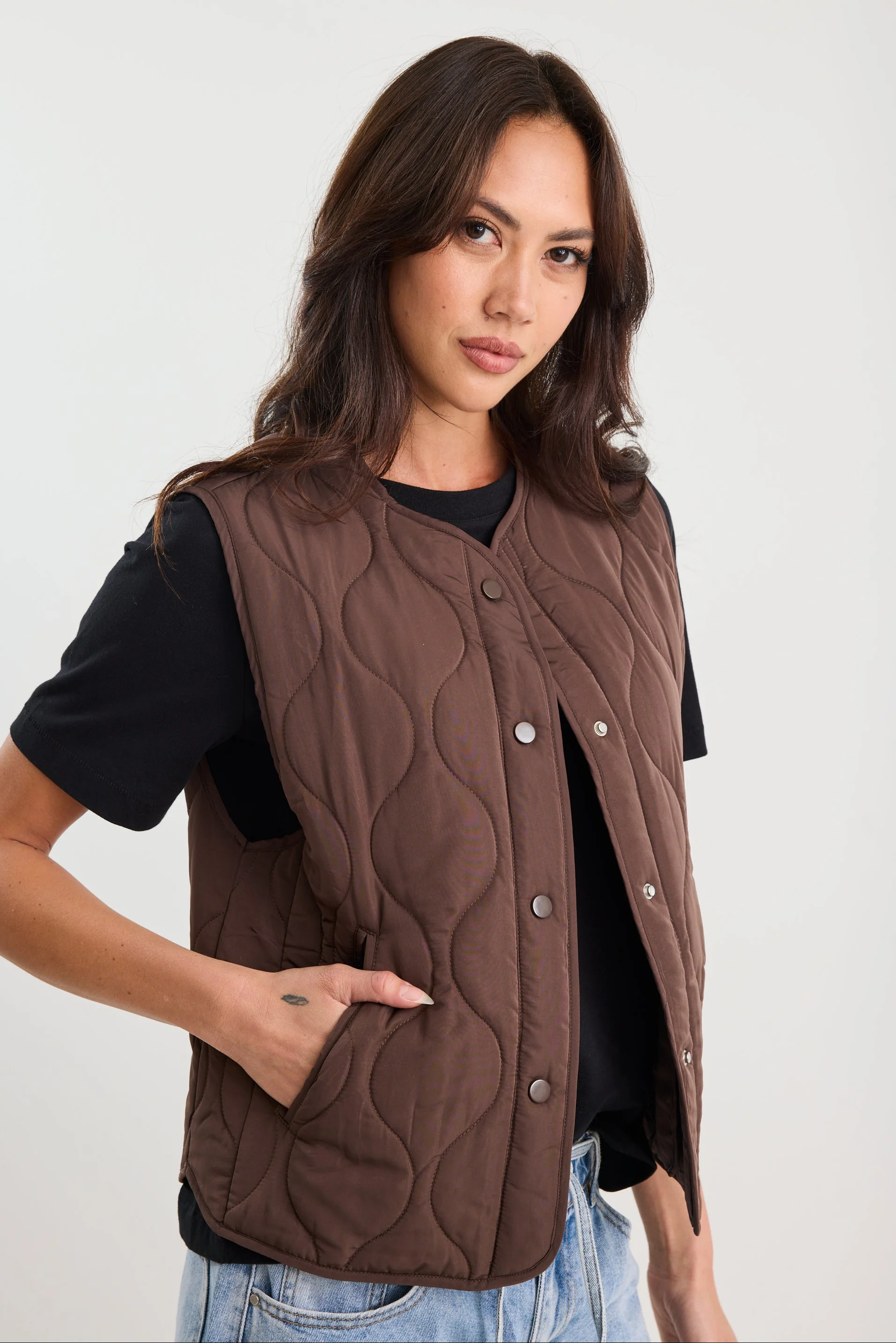 Touchstone Chocolate Lightweight Quilted Vest - Image 5