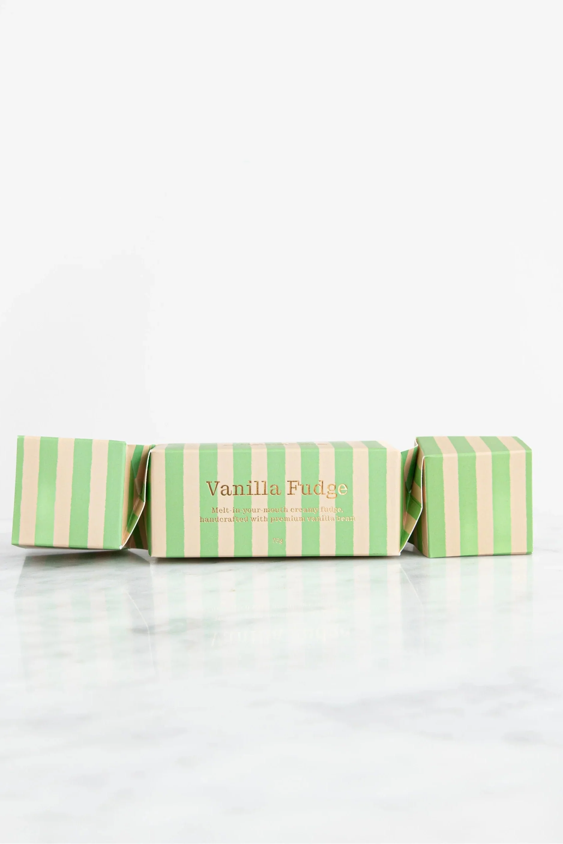Vanilla Fudge Green Christmas Cracker - Image 4