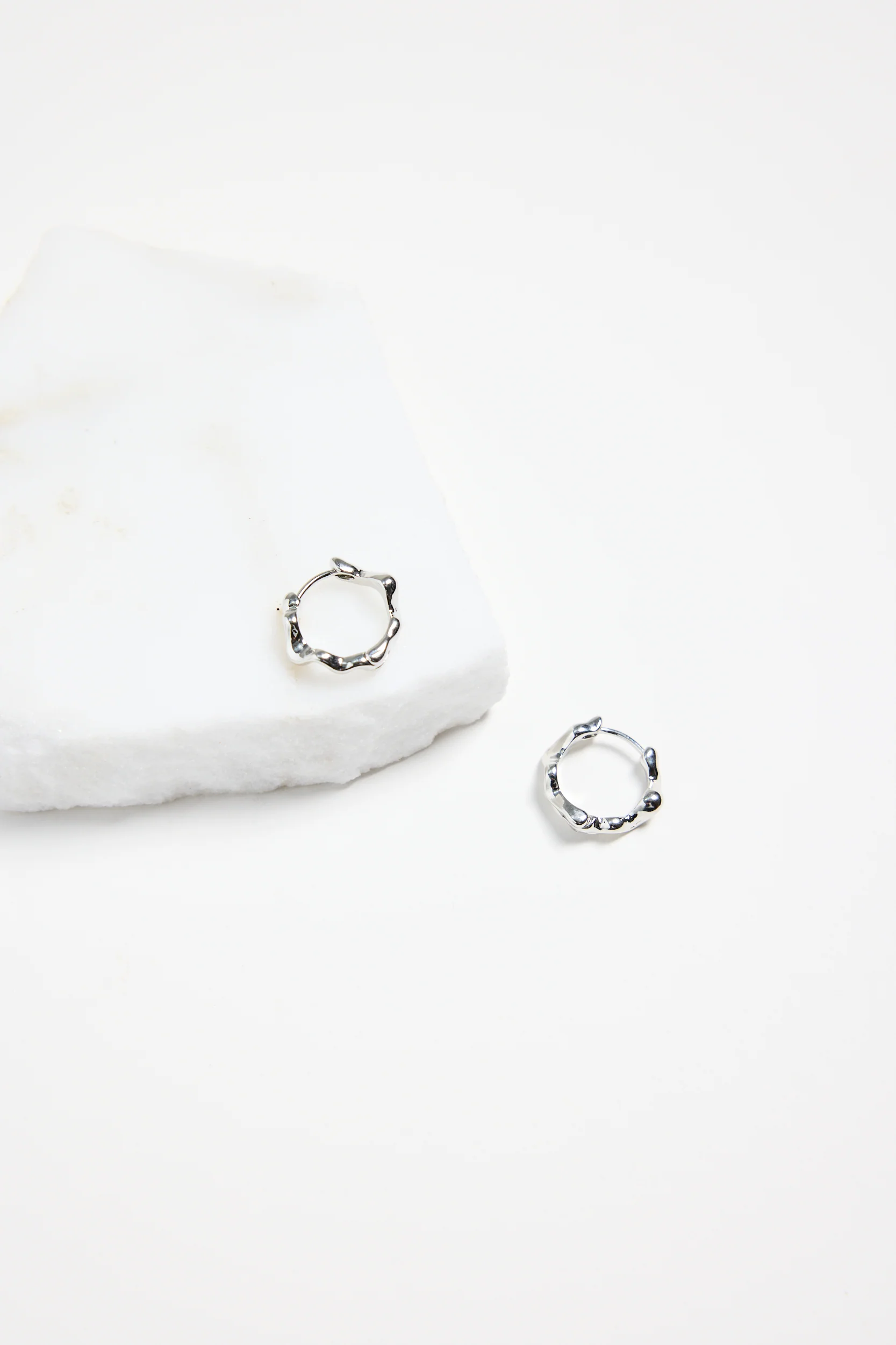 Wavey Hoop Rhodium Earrings - Image 3