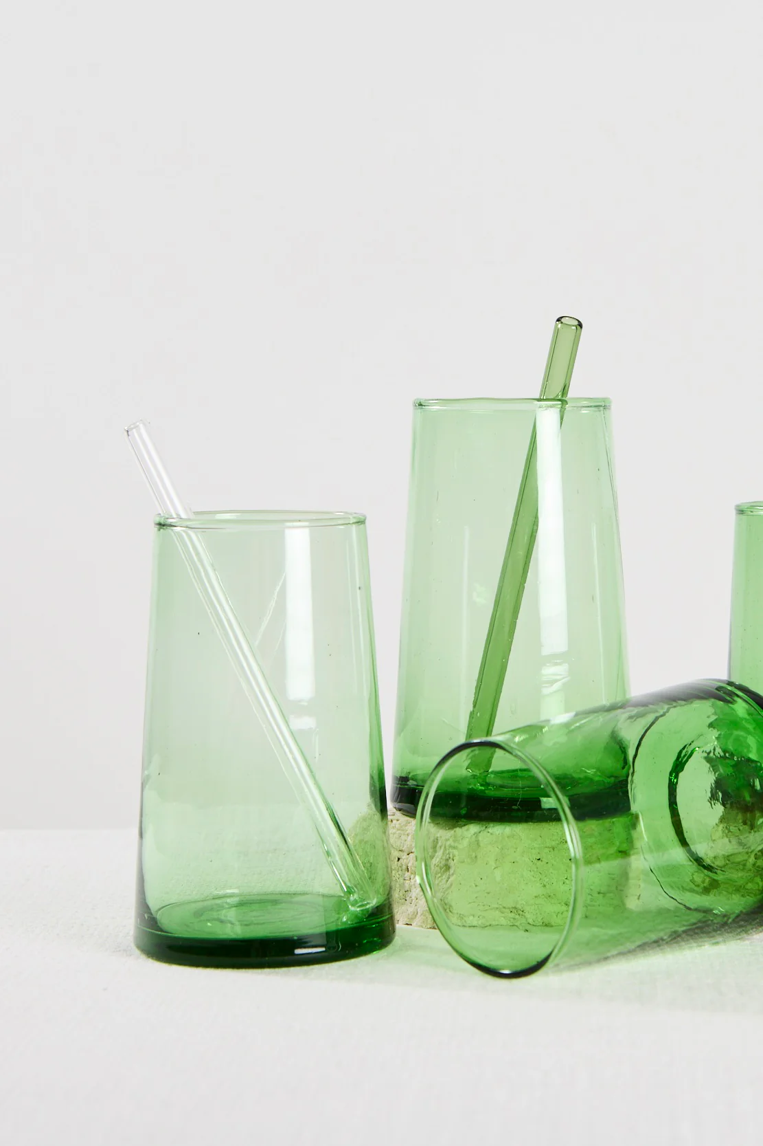 Wine Glasses Green Champagne Beer 350ml - Image 3