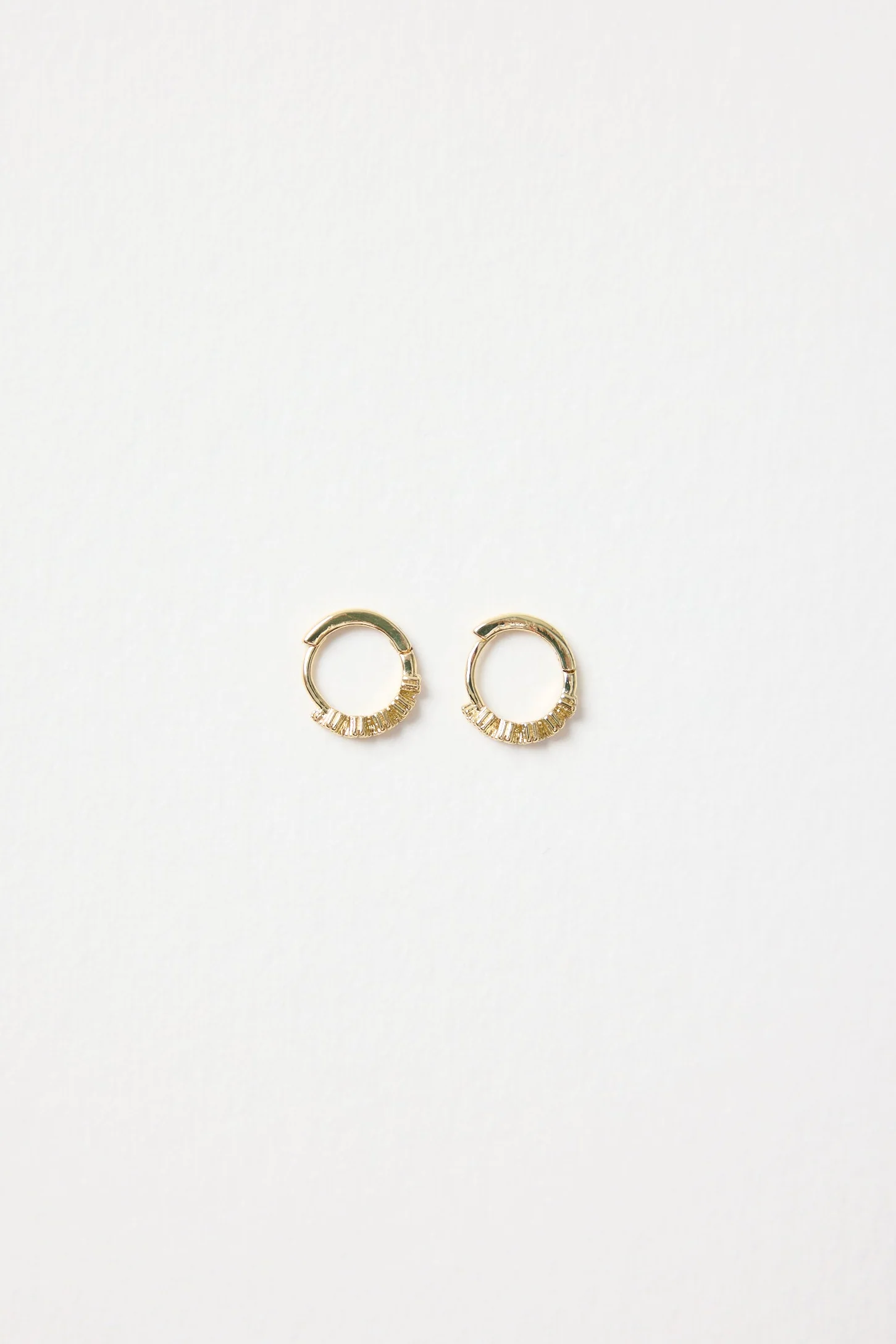 Zig Zag Sparkle Gold Huggie