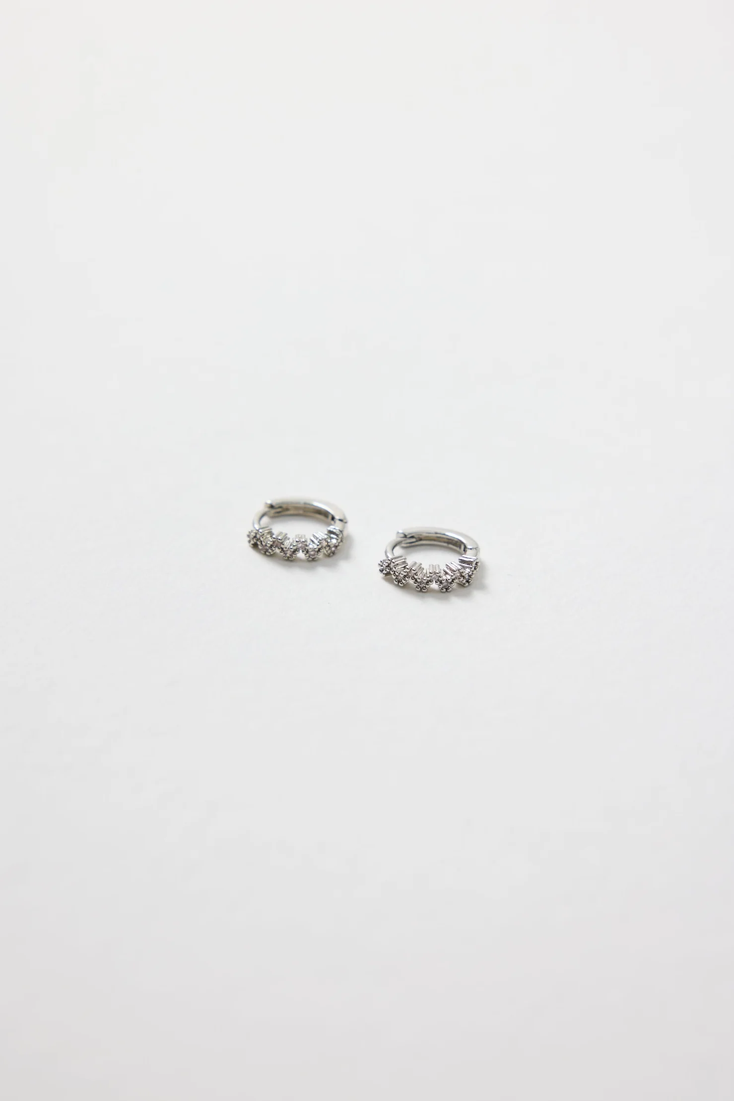 Zig Zag Sparkle Rhodium Huggie - Image 3