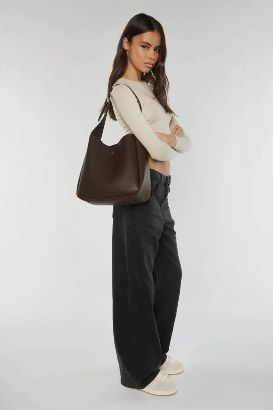 Zozo Chocolate Pebble Slouch Tote Bag - Image 2